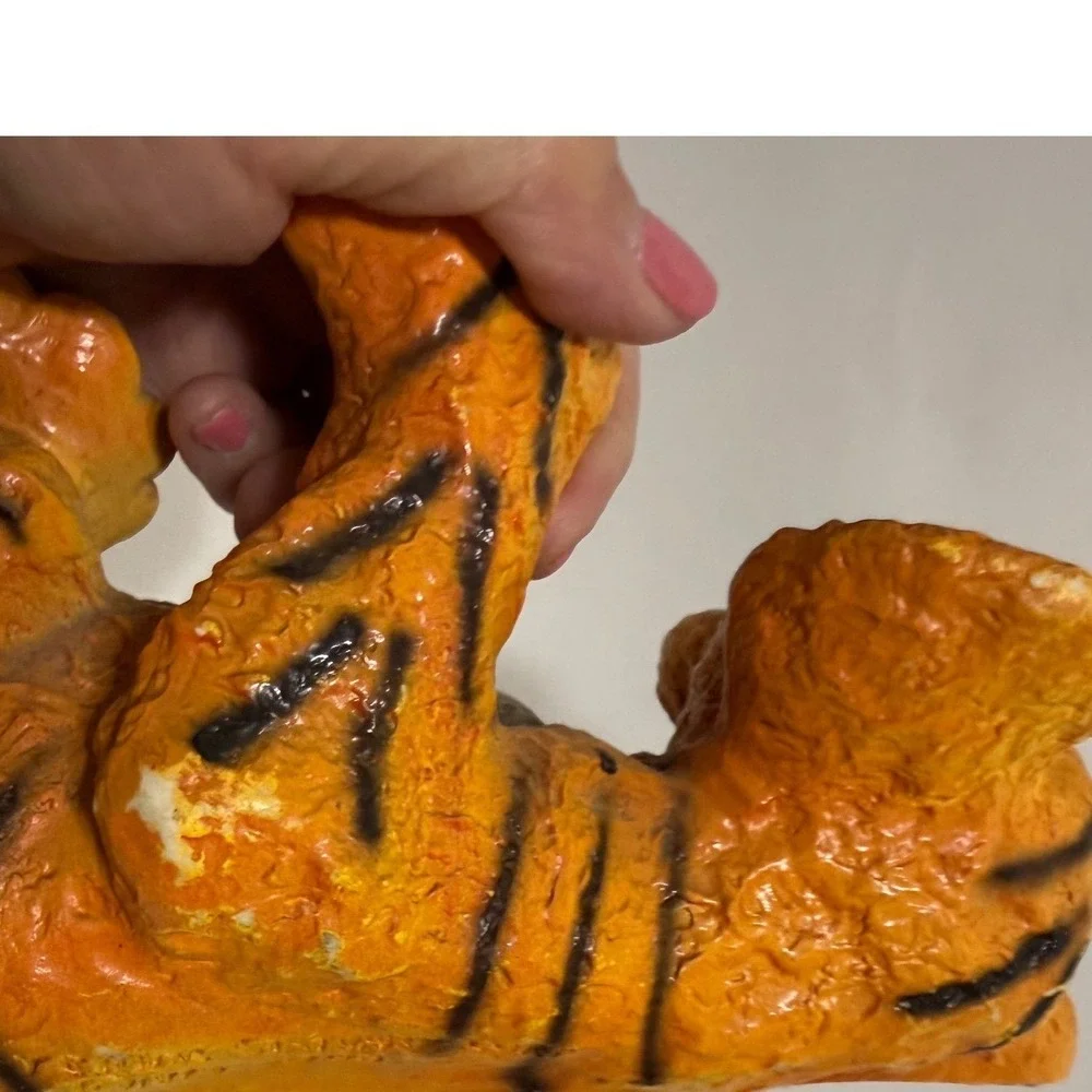 Vintage Large Resin Tiger Figurine – Retro Jungle Cat Décor - not a toy